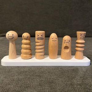 Lovevery Wooden Emotion Dolls
